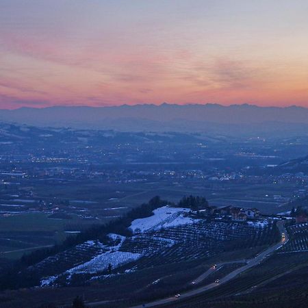 Vista Langhe - Cerratohouses Guarene Εξωτερικό φωτογραφία