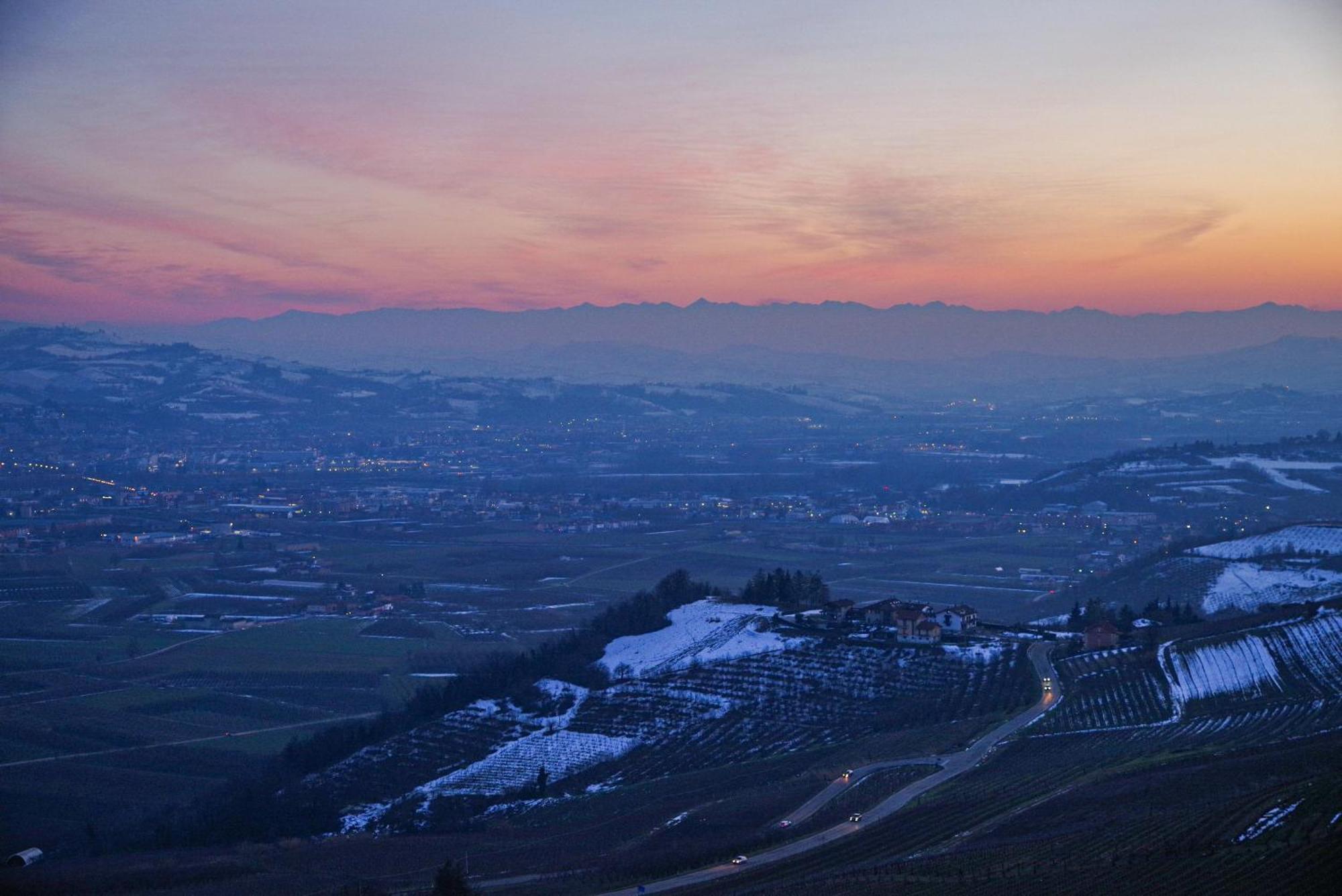 Vista Langhe - Cerratohouses Guarene Εξωτερικό φωτογραφία