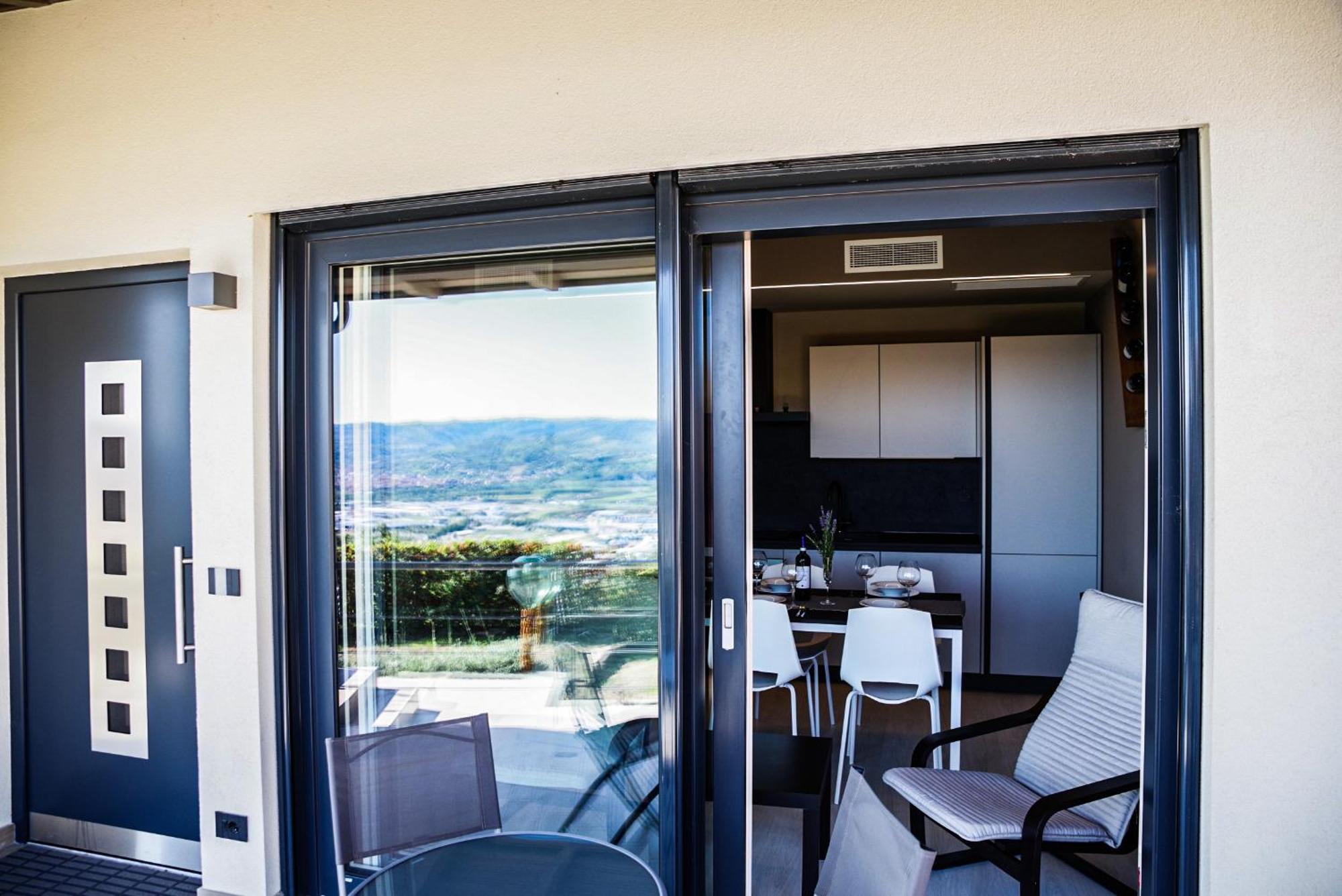 Vista Langhe - Cerratohouses Guarene Εξωτερικό φωτογραφία